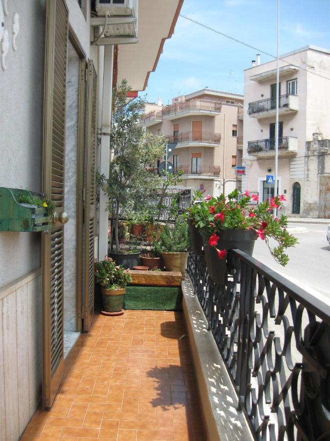 Il Mare In Un Boccaccio Villa โปลีญาโนอามาเร ภายนอก รูปภาพ